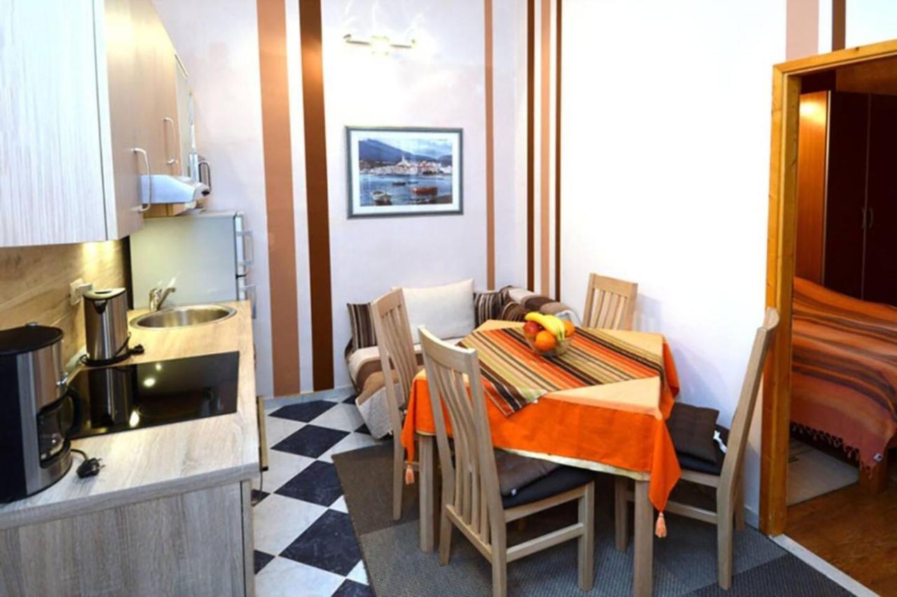 Mediteran With Garden Next To Beach And Old Town 두브로브니크 외부 사진