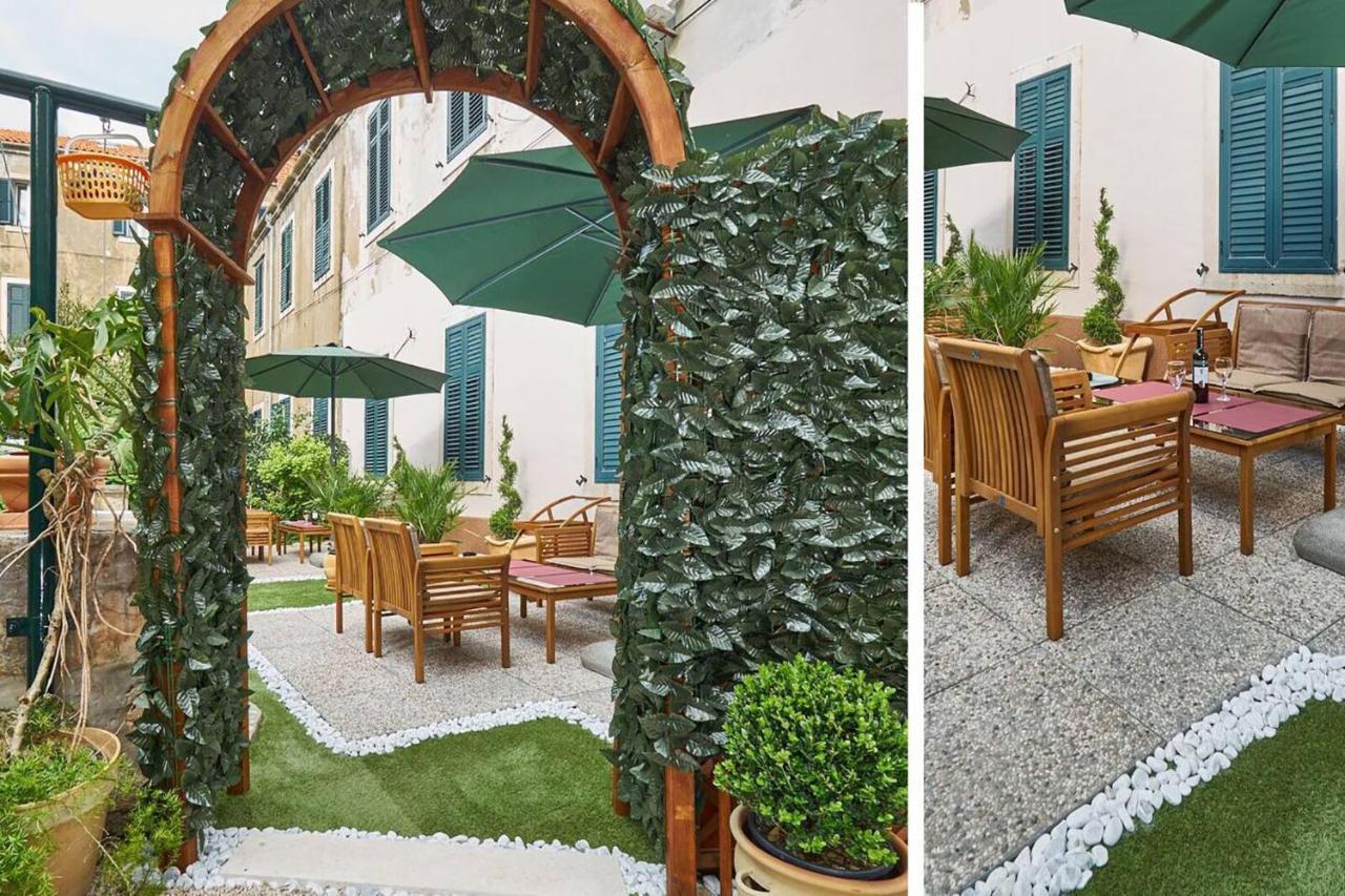 Mediteran With Garden Next To Beach And Old Town 두브로브니크 외부 사진